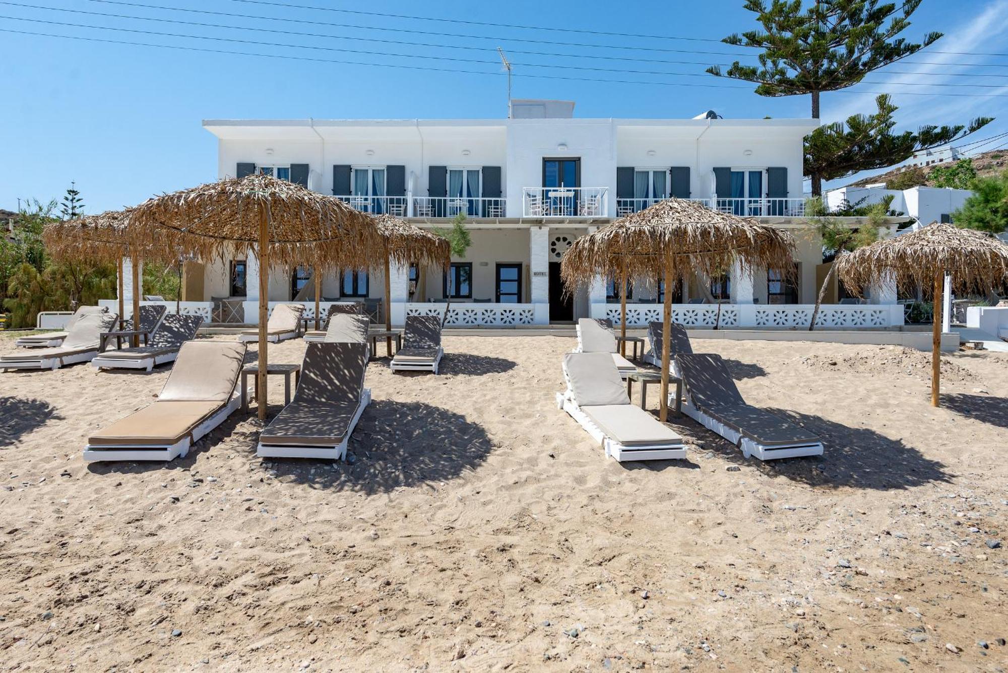 Emily Hotel Vari  Экстерьер фото
